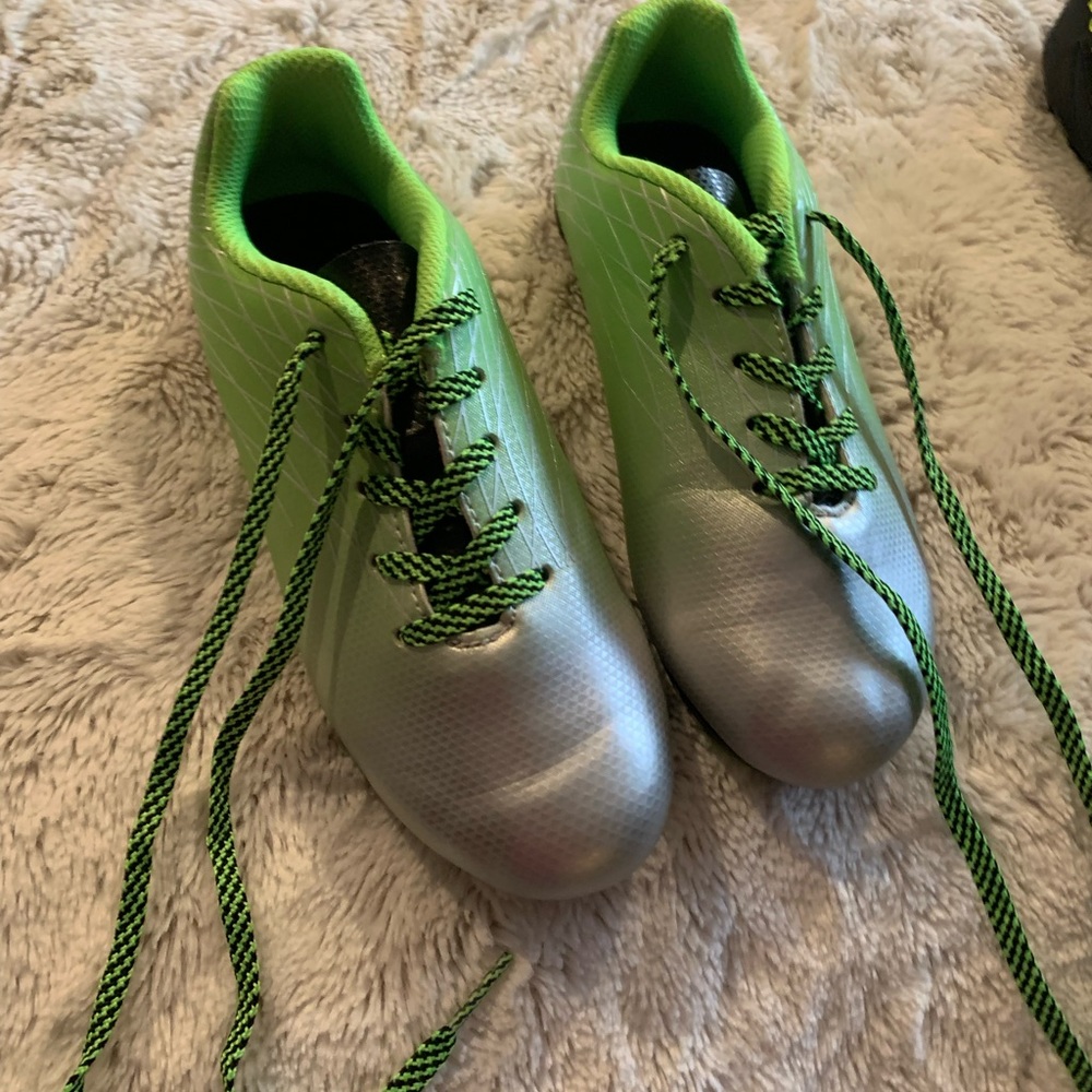Boys soccer cleats